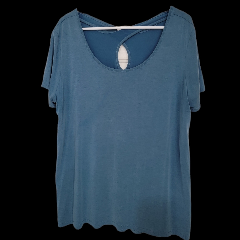 XL women's top